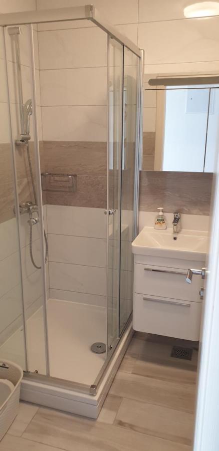 Apartman Petra มาคาร์สกา ภายนอก รูปภาพ