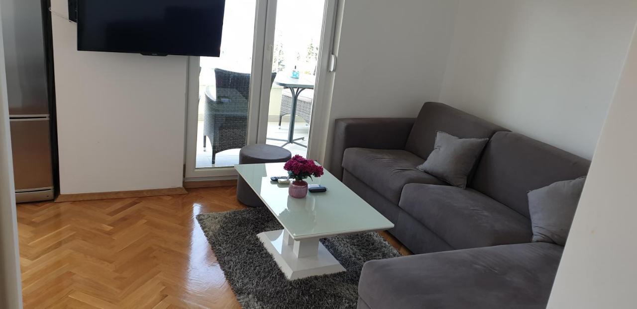Apartman Petra มาคาร์สกา ภายนอก รูปภาพ
